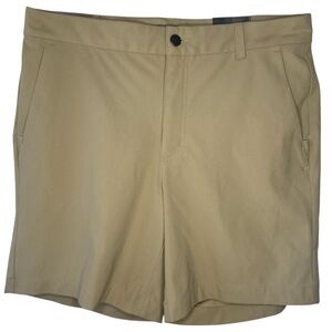 VRST Men's Limitless Performance Slim Fit 7” Short Size 32 Waist Sandy Clay NWT